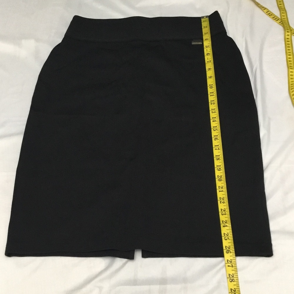 CALVIN KLEIN SKIRT